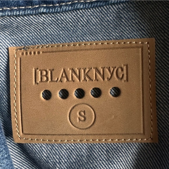 BlankNYC Women’s Denim Jacket Size Small Distressed Hem Paisley Print Jean Coat - Picture 8 of 9